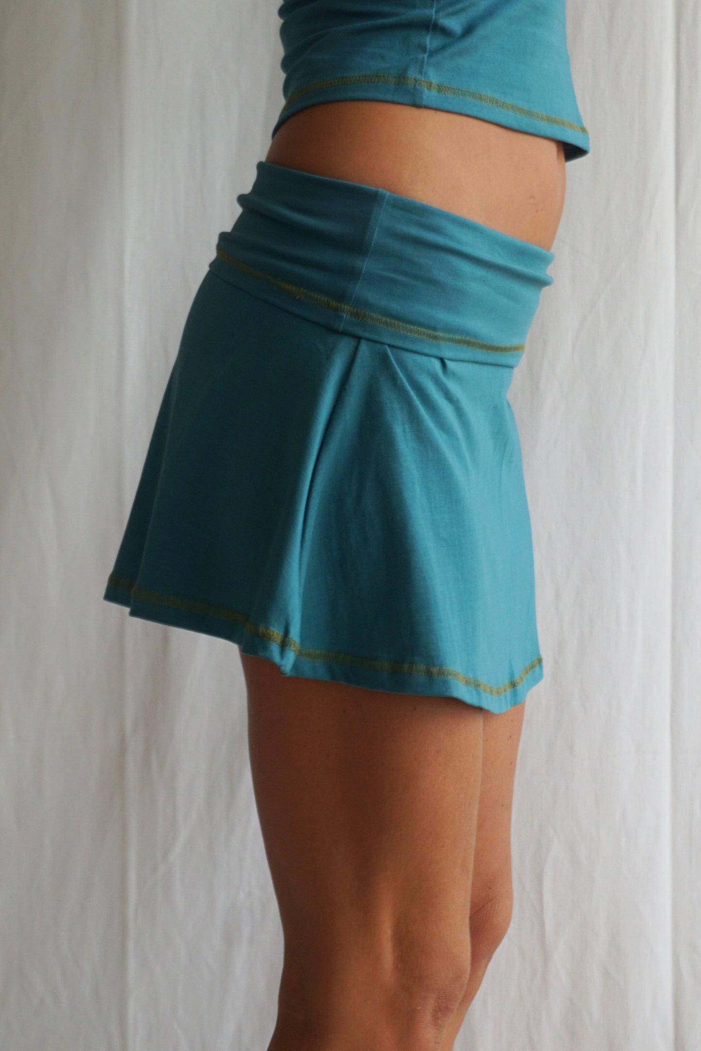 Skirt Kuddle