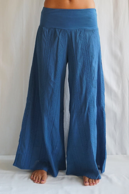 Pants Agonda