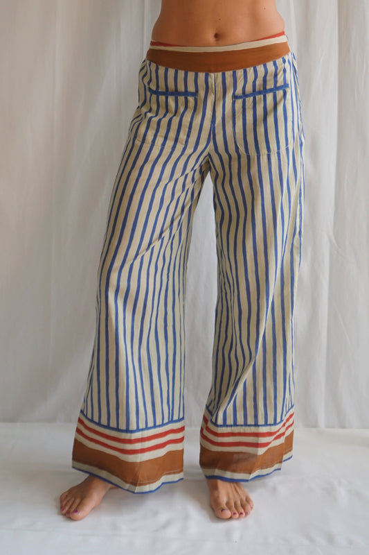 Pants Port
