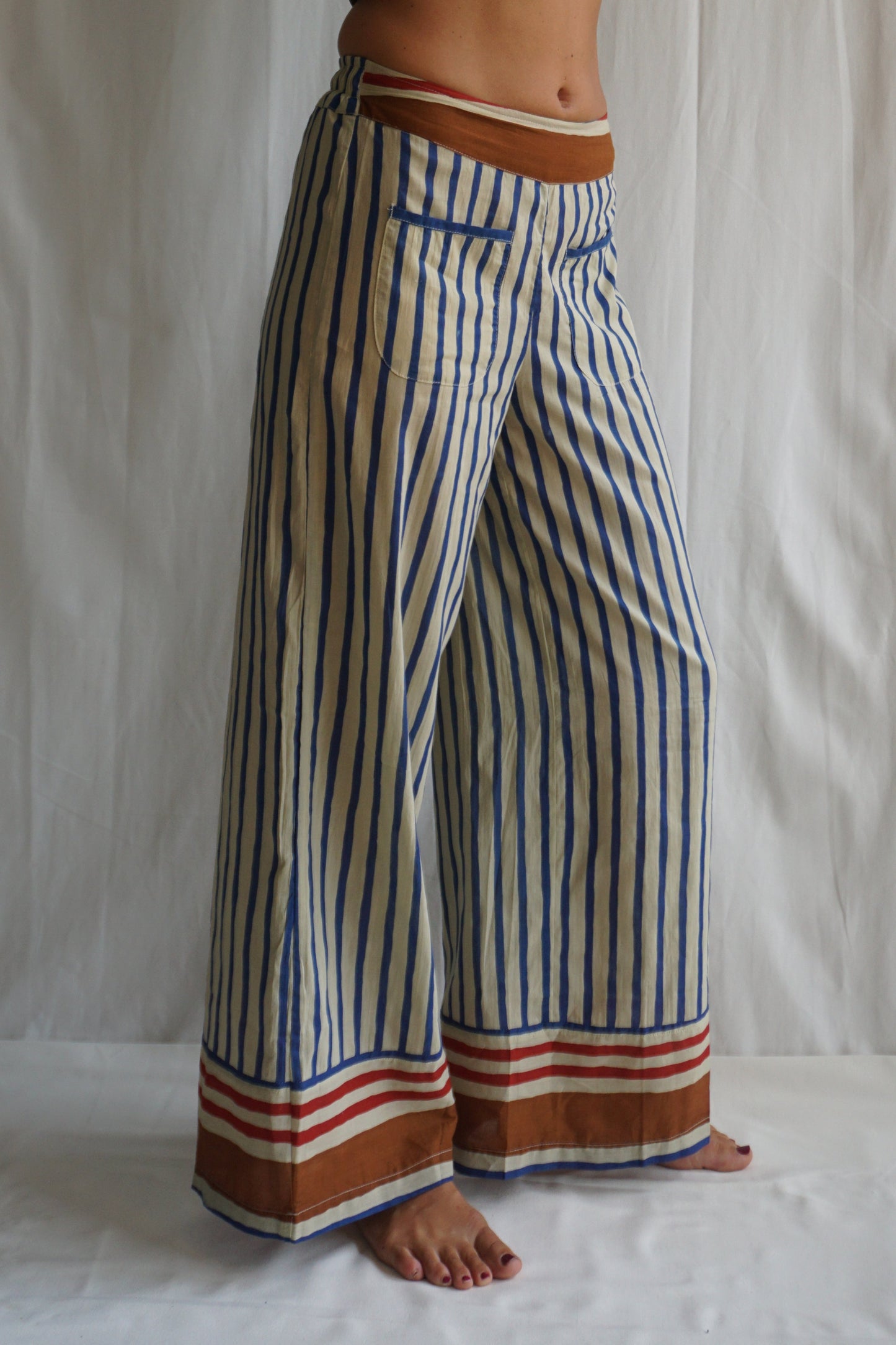 Pants Port