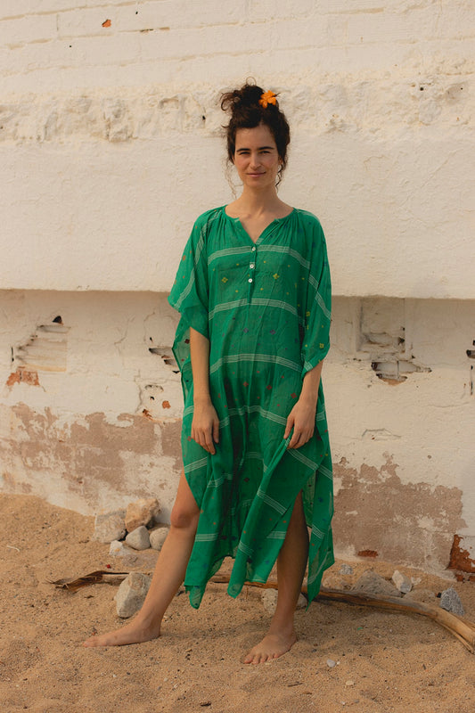 Sandy Kaftan